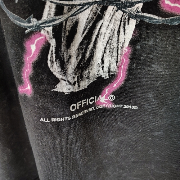 Black Graphic Tee grunge 90s y2k angel barbwire mens LG - Picture 3 of 9